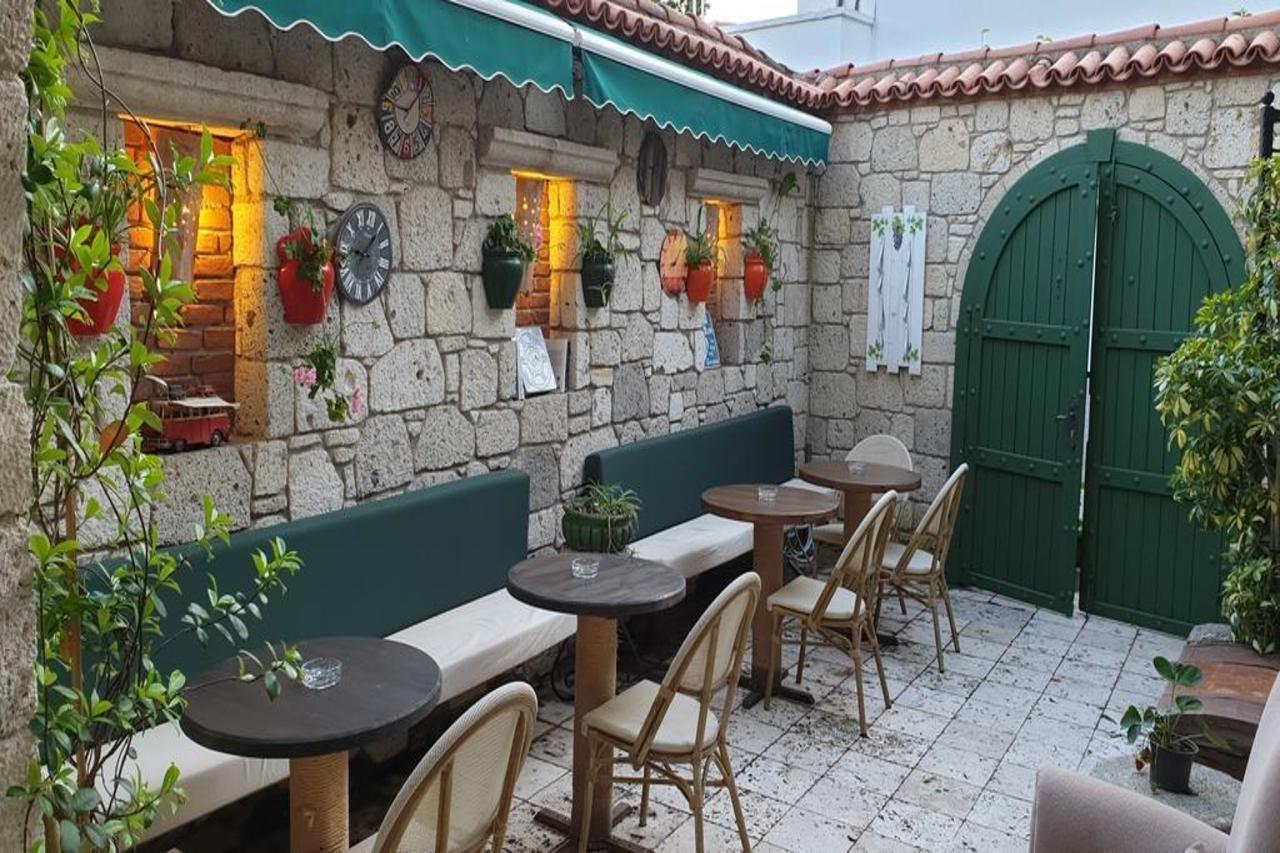 Apaz Alacati Hotel Cesme Bagian luar foto