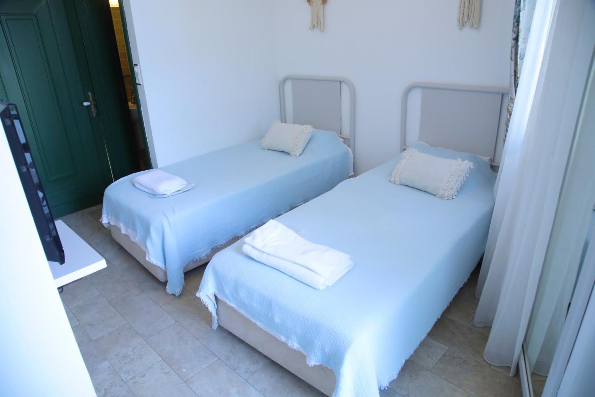 Apaz Alacati Hotel Cesme Bagian luar foto